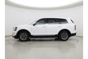 $32998 : Kia Telluride 2023 LX 4dr SU thumbnail