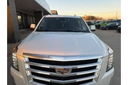 $24411 : Cadillac Escalade 2019 Luxur thumbnail
