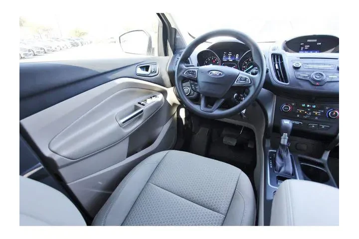 $15863 : Ford Escape 2017 SE 4dr SUV image 7