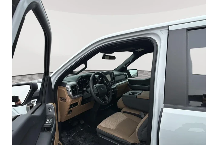 $37989 : 2023 F-150 XLT image 2