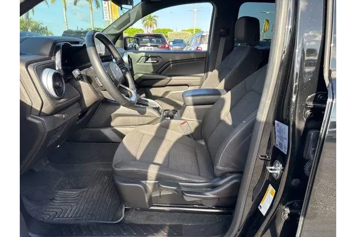 $28251 : Chevrolet Colorado 2023 4x2 image 7