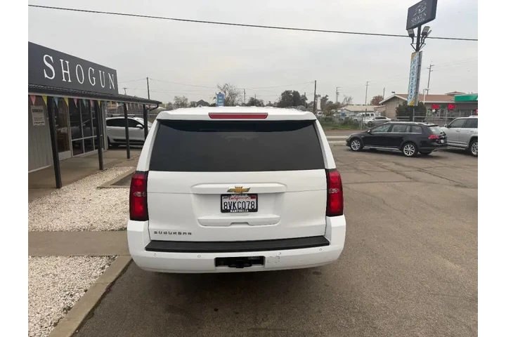 $18995 : 2015 Suburban image 4