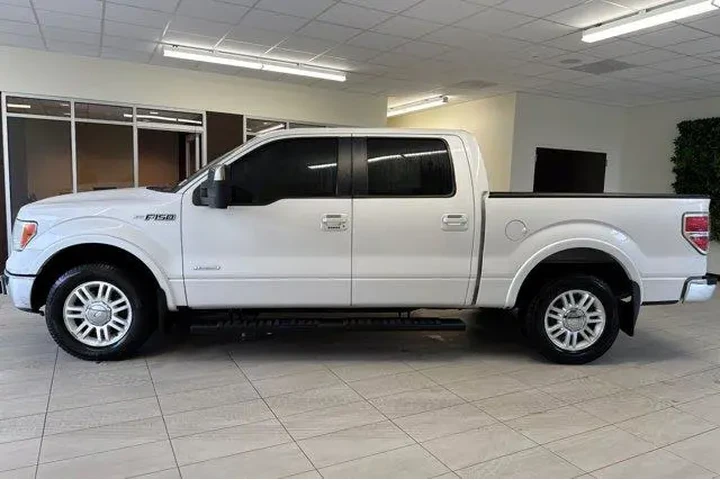 $16962 : Ford F-150 2011 4x2 Lariat 4 image 7