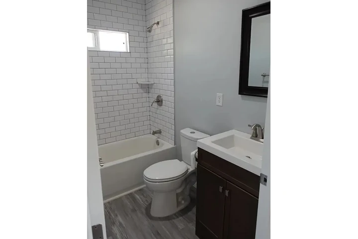 $2650 : Beautiful 3Bed House For Rent image 5