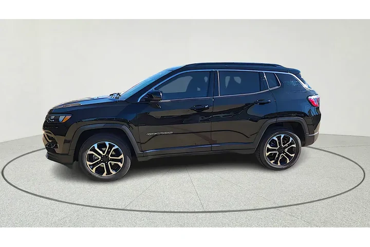 $20692 : Jeep Compass 2022 4x4 Limite image 4