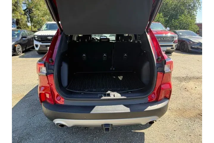 $22000 : Ford Escape 2020 AWD Titaniu image 5