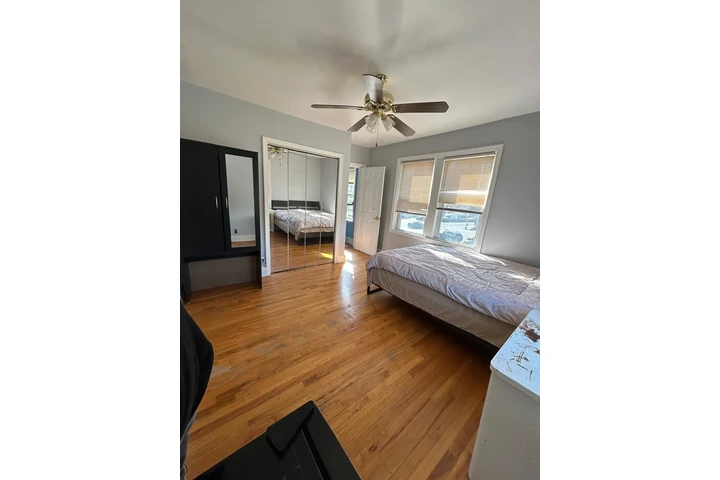 $850 : Rento bonito cuarto image 2