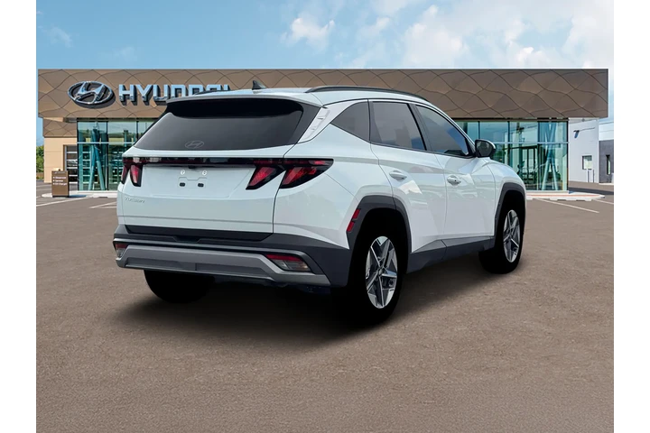 $29045 : Hyundai TUCSON 2026 SEL 4dr image 6