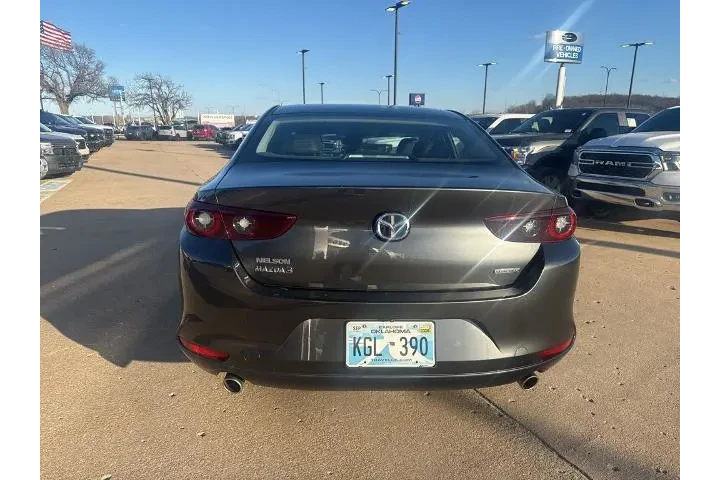 $21897 : Mazda Mazda3 Sedan 2023 2.5 image 3
