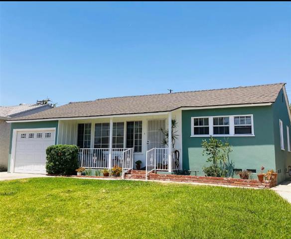 $1450 : Glynn Ave, Downey, CA 90242 image 1