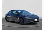 $37400 : Tesla Model 3 2025 Long Rang thumbnail