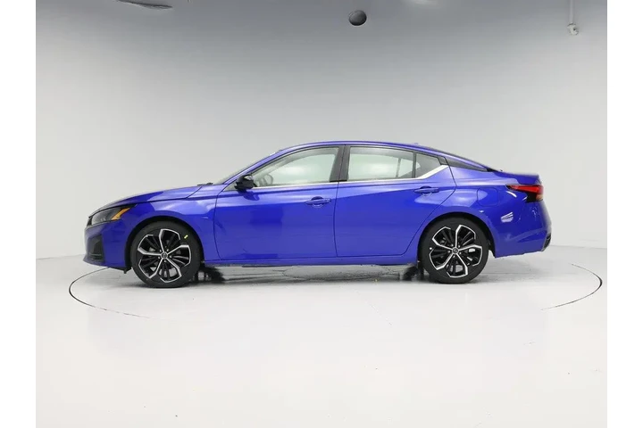 $23998 : Nissan Altima 2025 2.5 SR 4d image 3