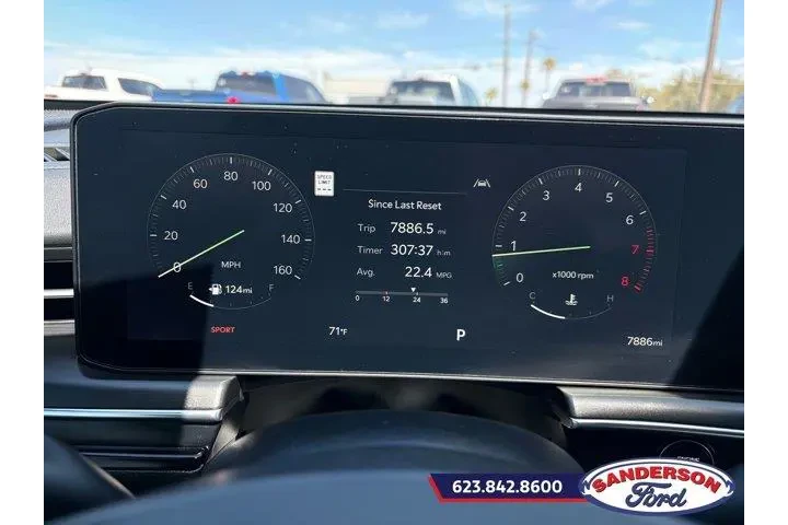 $35888 : Kia K5 2026 GT 4dr Sedan image 4