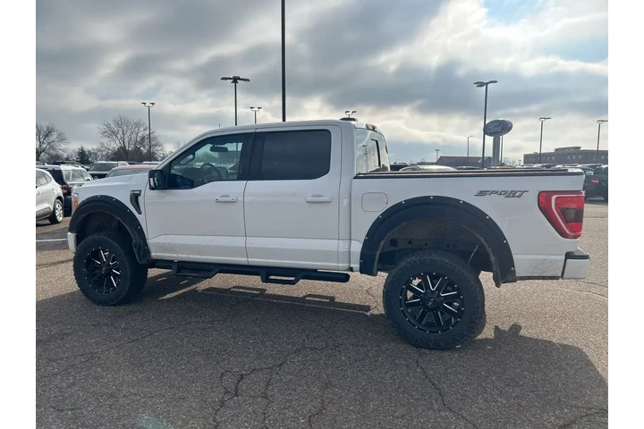 $38995 : Ford F-150 2021 4x4 XLT 4dr image 2