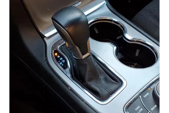 $19375 : Jeep Grand Cherokee 2021 4x4 image 9