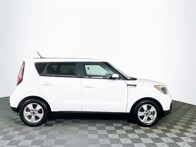 $12688 : PRE-OWNED 2018 KIA SOUL BASE image 5