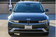 $38995 : Hyundai IONIQ 5 2026 SE 4dr thumbnail