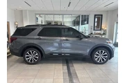 $32597 : Ford Explorer 2022 AWD ST-Li thumbnail