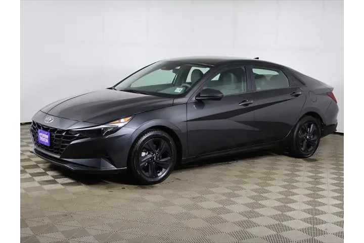 $18449 : Hyundai ELANTRA 2023 SEL 4dr image 7