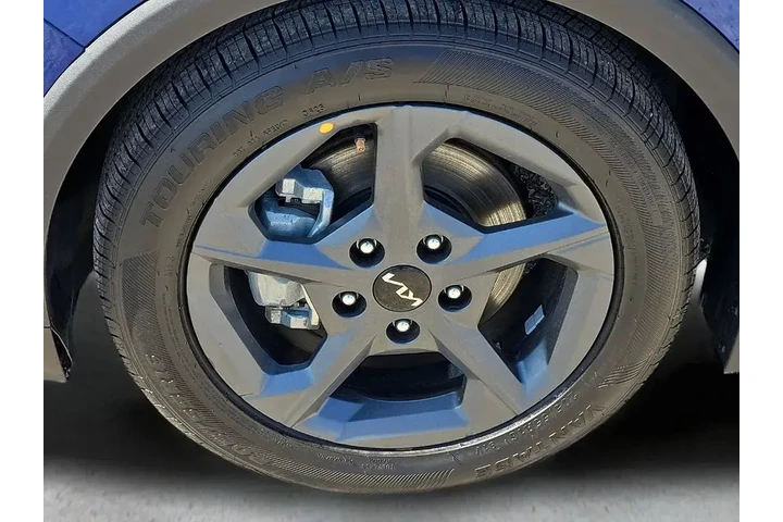 $24647 : Kia K4 2025 LXS 4dr Sedan image 8