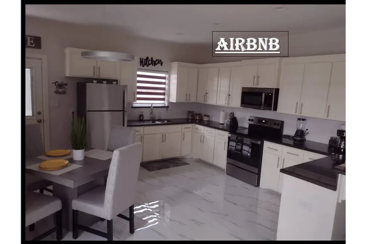 $1000 : Renta Apartamentos  y AIRBNB image 4