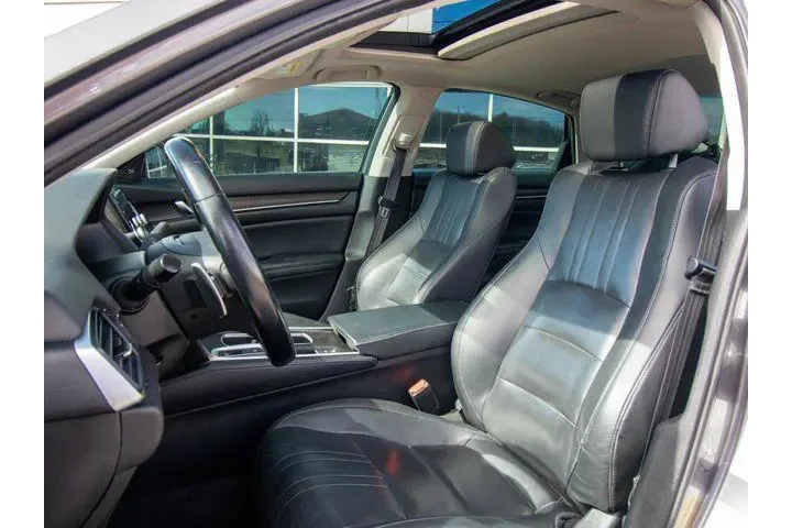 $26149 : Honda Accord 2022 Touring 4d image 10