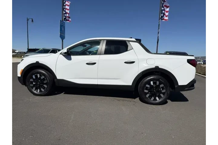 $28888 : Hyundai SANTA CRUZ 2025 SE 4 image 5