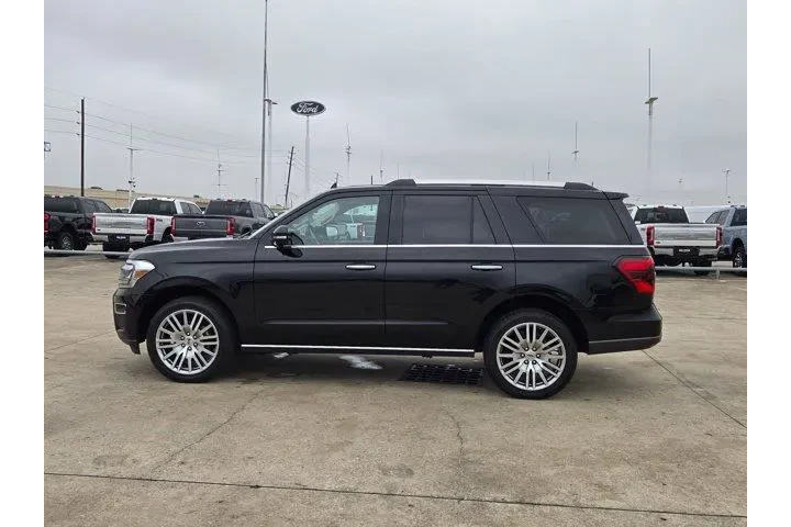 $40000 : Ford Expedition 2023 4x4 Lim image 6