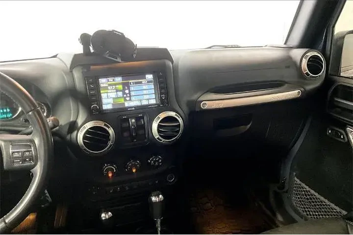 $25335 : Jeep Wrangler Unlimited 2016 image 5