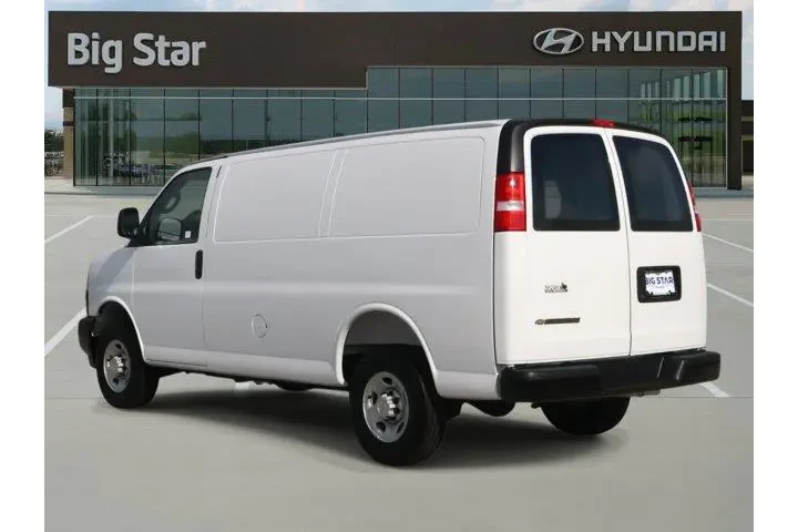 $39988 : Chevrolet Express 2025 2500 image 3