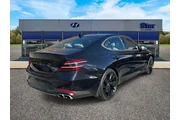 $31995 : Genesis G70 2023 2.0T 4dr Se thumbnail