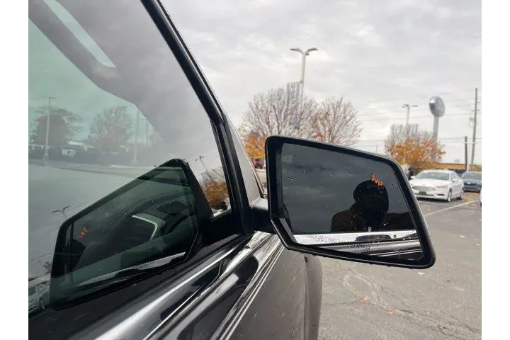 $12757 : GMC Acadia 2016 AWD Denali 4 image 4