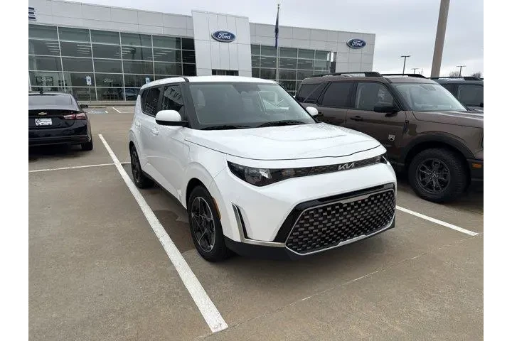 $24992 : Kia Soul 2025 EX 4dr Crossov image 2