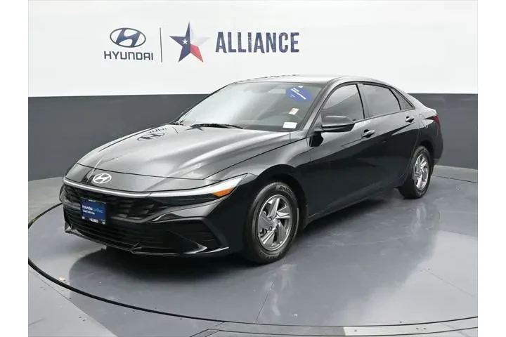 $21904 : Hyundai ELANTRA 2025 SE 4dr image 1