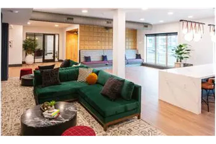 $2341 : Rental property with 1 bedro image 1