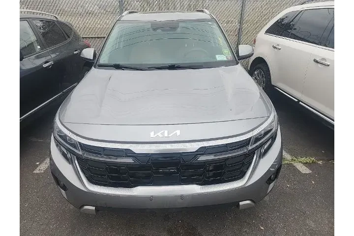 $24991 : Kia Seltos 2024 AWD SX 4dr S image 2