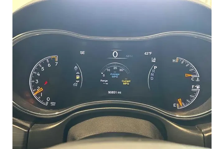 $23448 : Jeep Grand Cherokee 2021 4x4 image 10