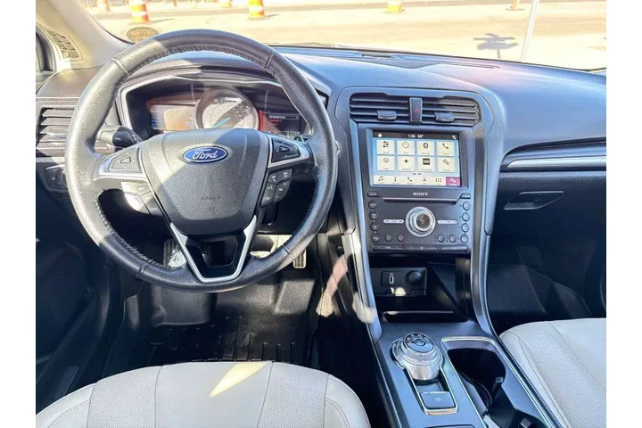 $18495 : 2018 Fusion Titanium image 7