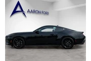 $33834 : Ford Mustang 2025 EcoBoost 2 thumbnail