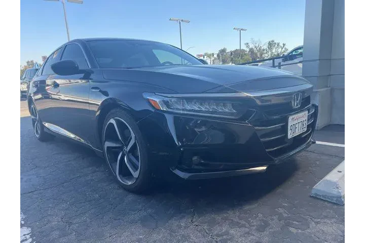 $26500 : Honda Accord Hybrid 2022 Spo image 1