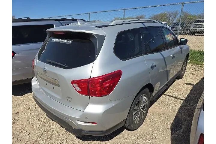 $15500 : Nissan Pathfinder 2020 4x4 S image 3