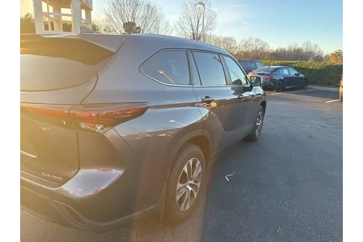 $38936 : Toyota Highlander 2024 AWD X image 6