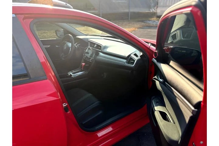 $15995 : 2016 Civic image 8