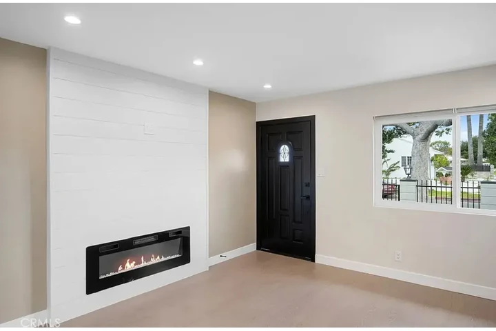 $2500 : Beautiful 3 bedroom house image 8