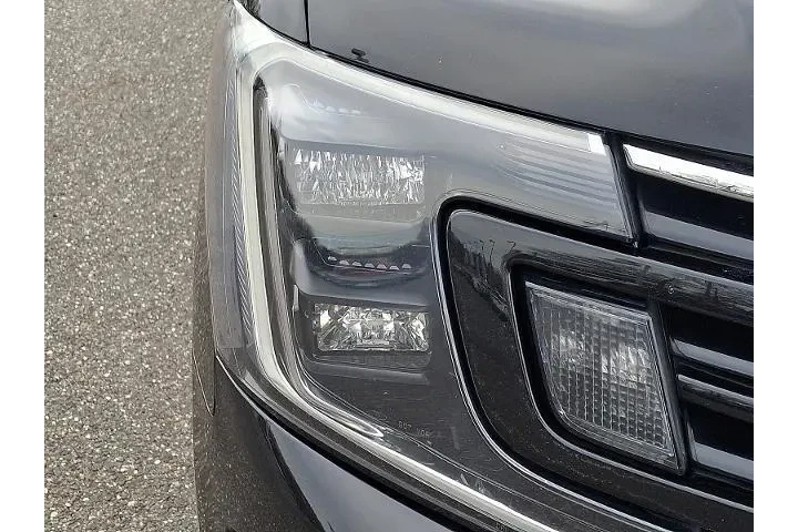 $32788 : Ford Expedition 2021 4x4 Lim image 9