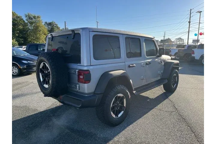 $30740 : Jeep Wrangler Unlimited 2021 image 4