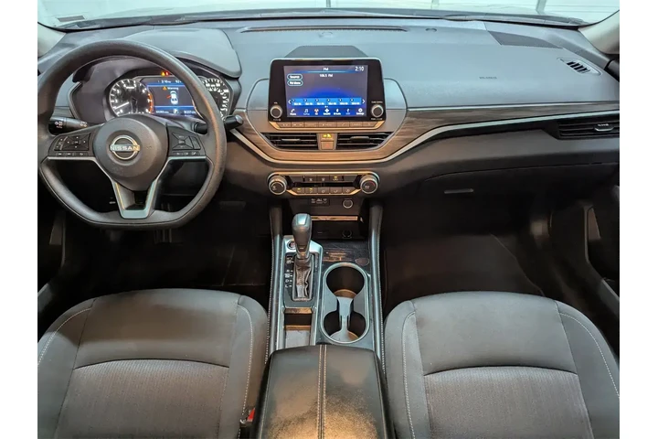 $21997 : Nissan Altima 2023 2.5 SV 4d image 6