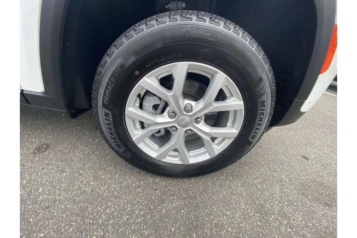 $32109 : Jeep Grand Cherokee 2023 4x4 image 10