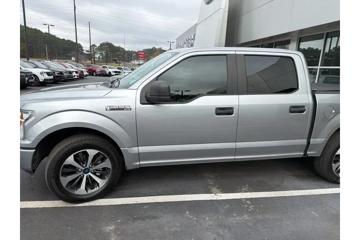 $18642 : Ford F-150 2020 4x2 XL 4dr S image 2