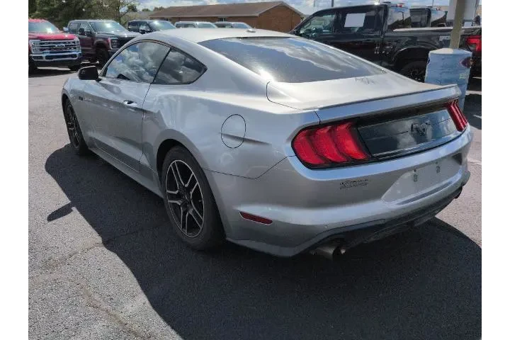 $24800 : Ford Mustang 2020 EcoBoost 2 image 4